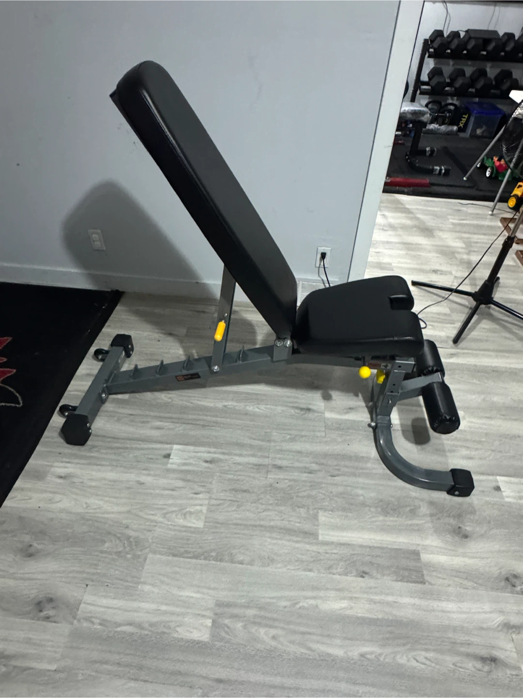 VO3 Impulse Series – FID Adjustable Weight Bench - photo 2