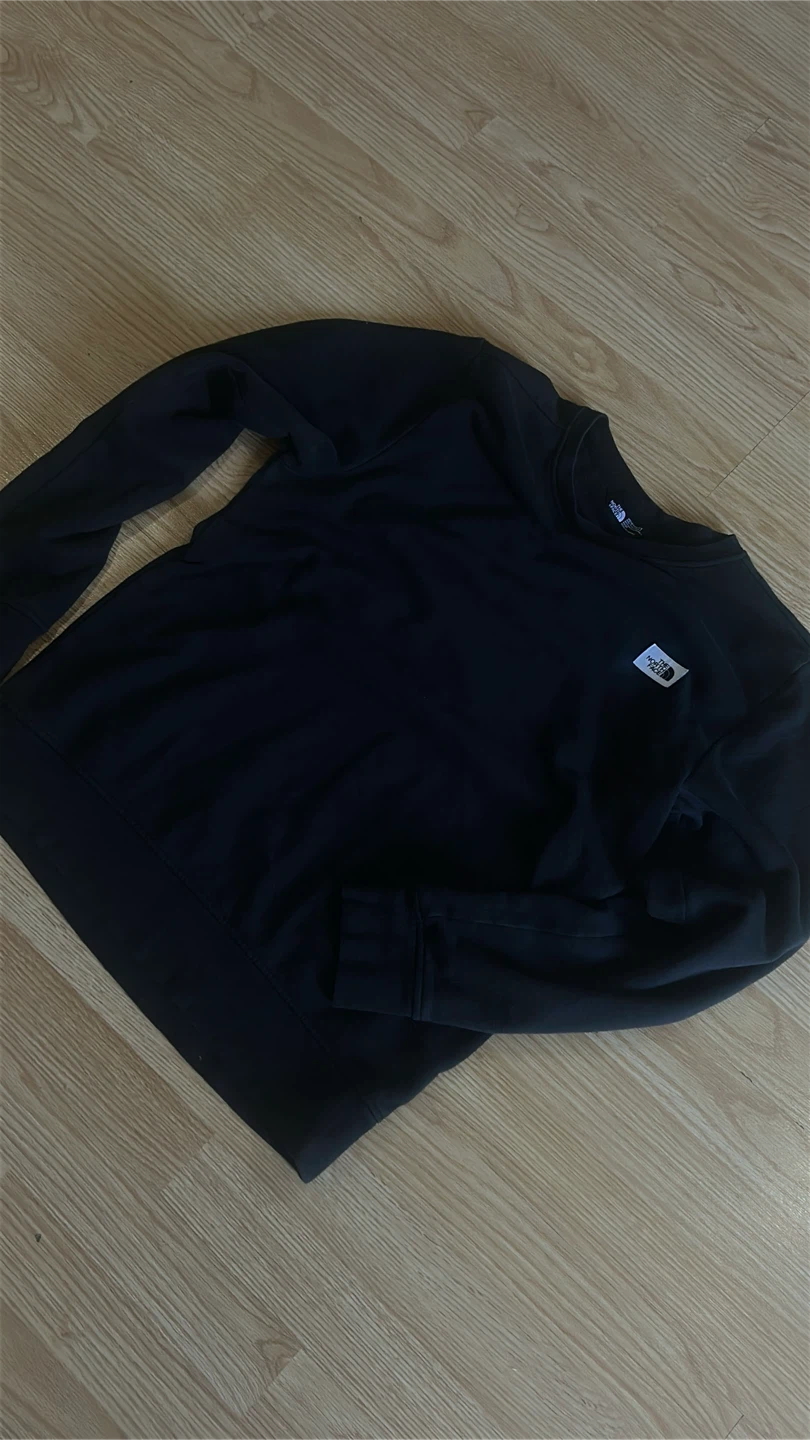 The North Face Black Crewneck Sweatshirt M - photo 2