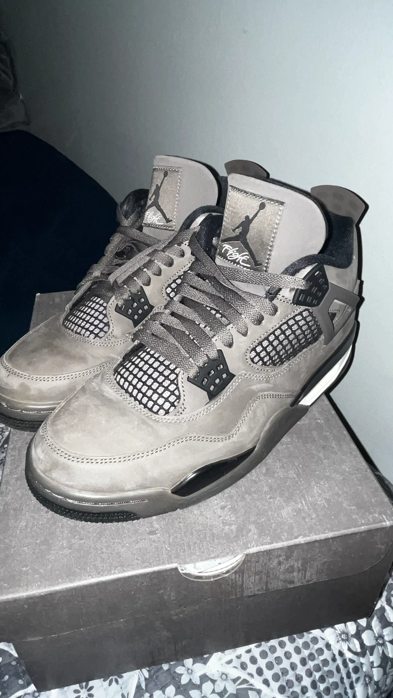 Air Jordan 4 Retro "Cools Grey" Men's Size 11