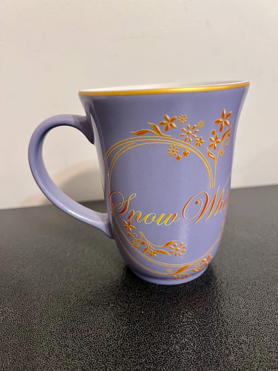 Disney Store Snow White Ceramic Mug – Rare 2005 Collectible - photo 2