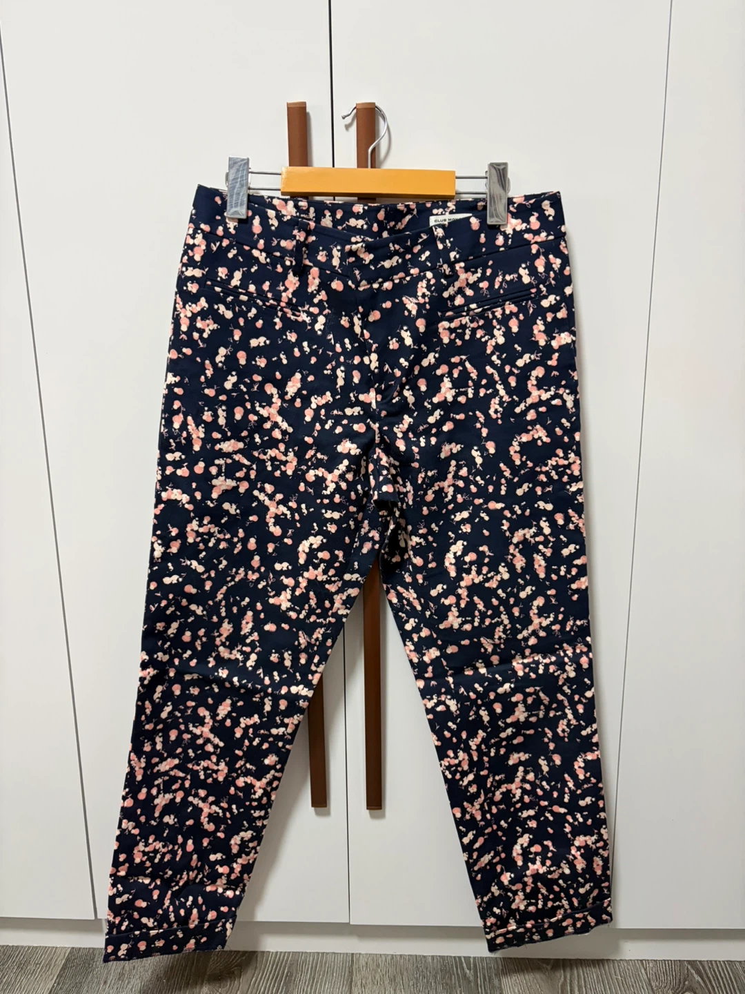 Club Monaco Navy Floral Pants Size 8