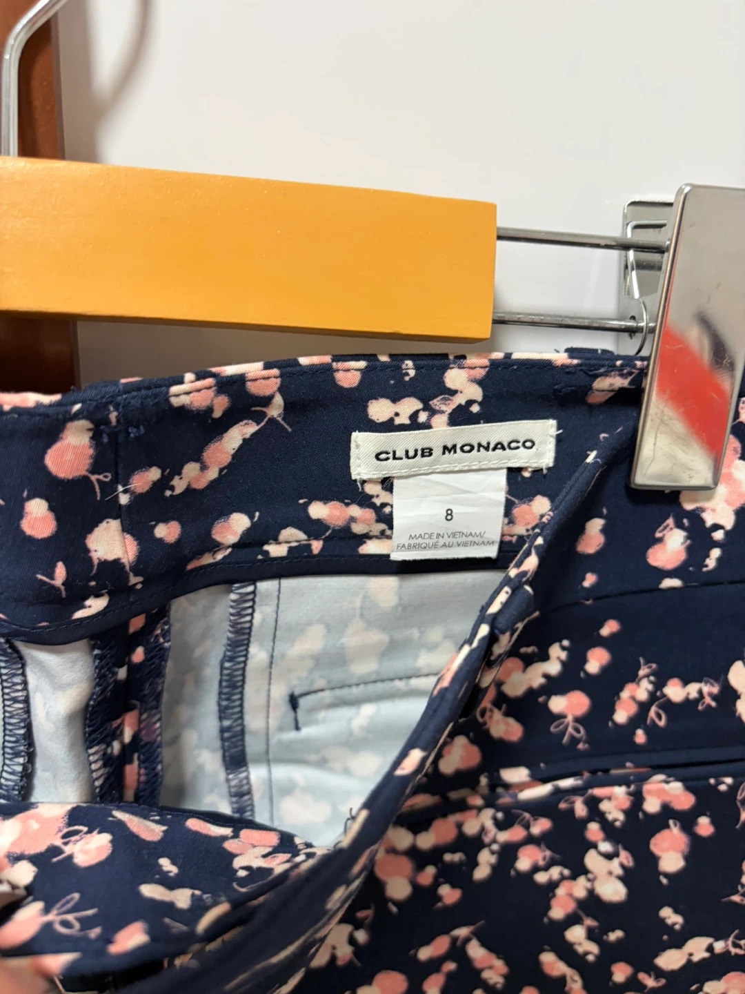 Club Monaco Navy Floral Pants Size 8 - photo 2