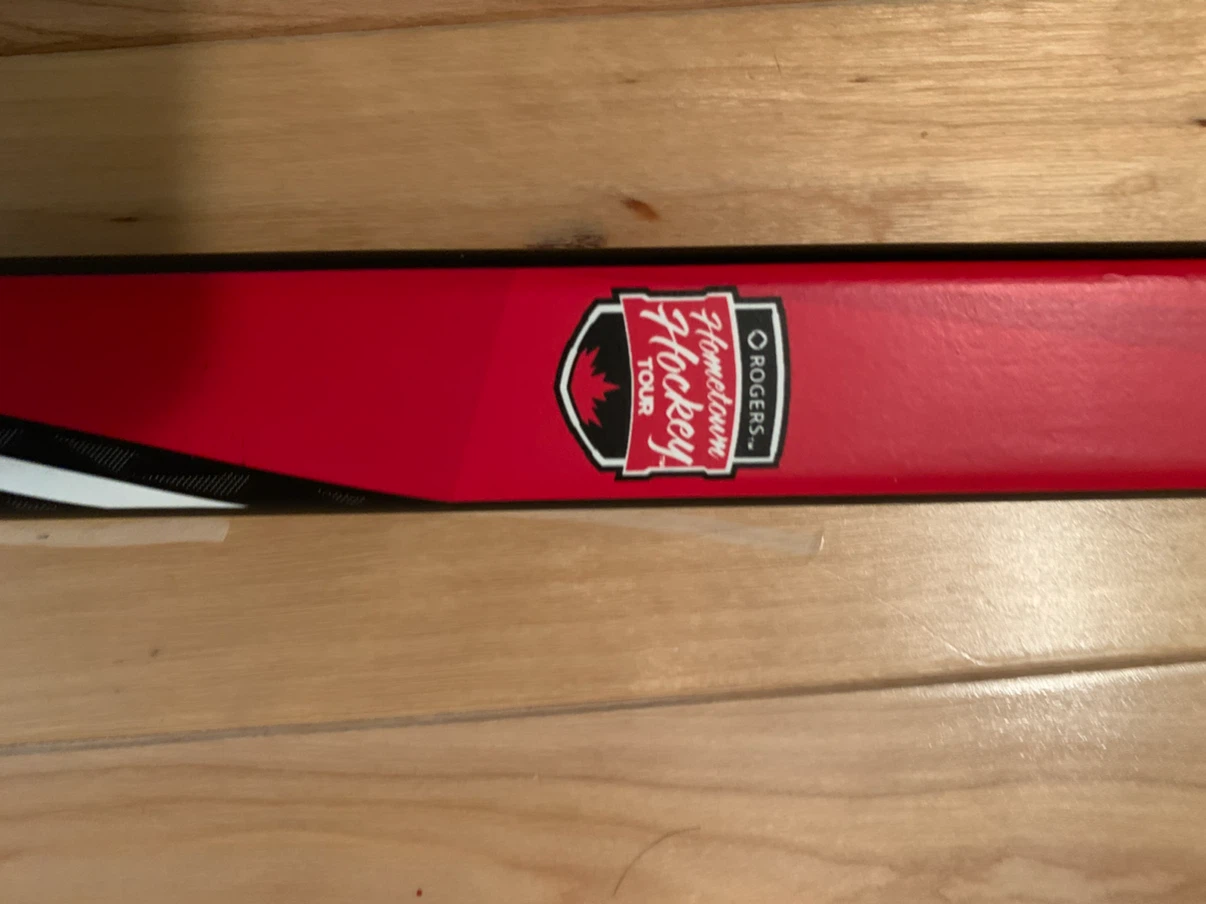 Rogers Hometown Hockey Tour Hockey Stick - photo 3