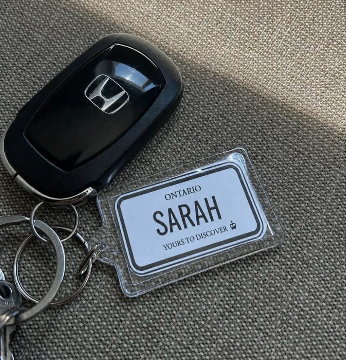 Custom License Plate Keychain | Gift Ideas - photo 3