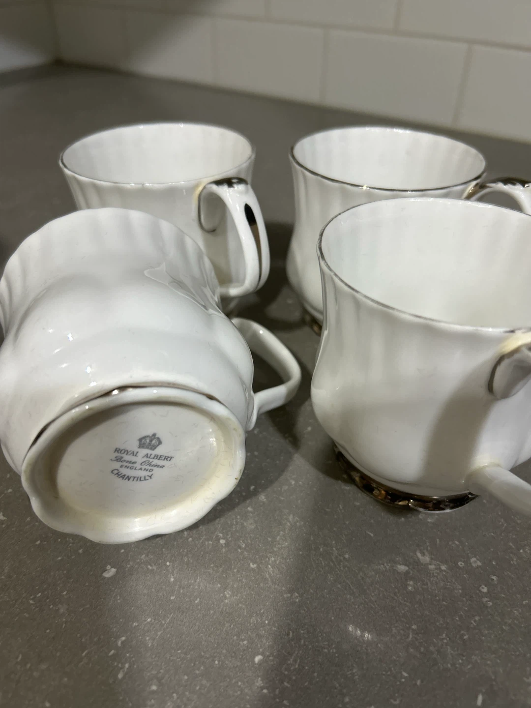 Royal Albert Chantilly Teacups & Coffee cups - Set of 4 - photo 2