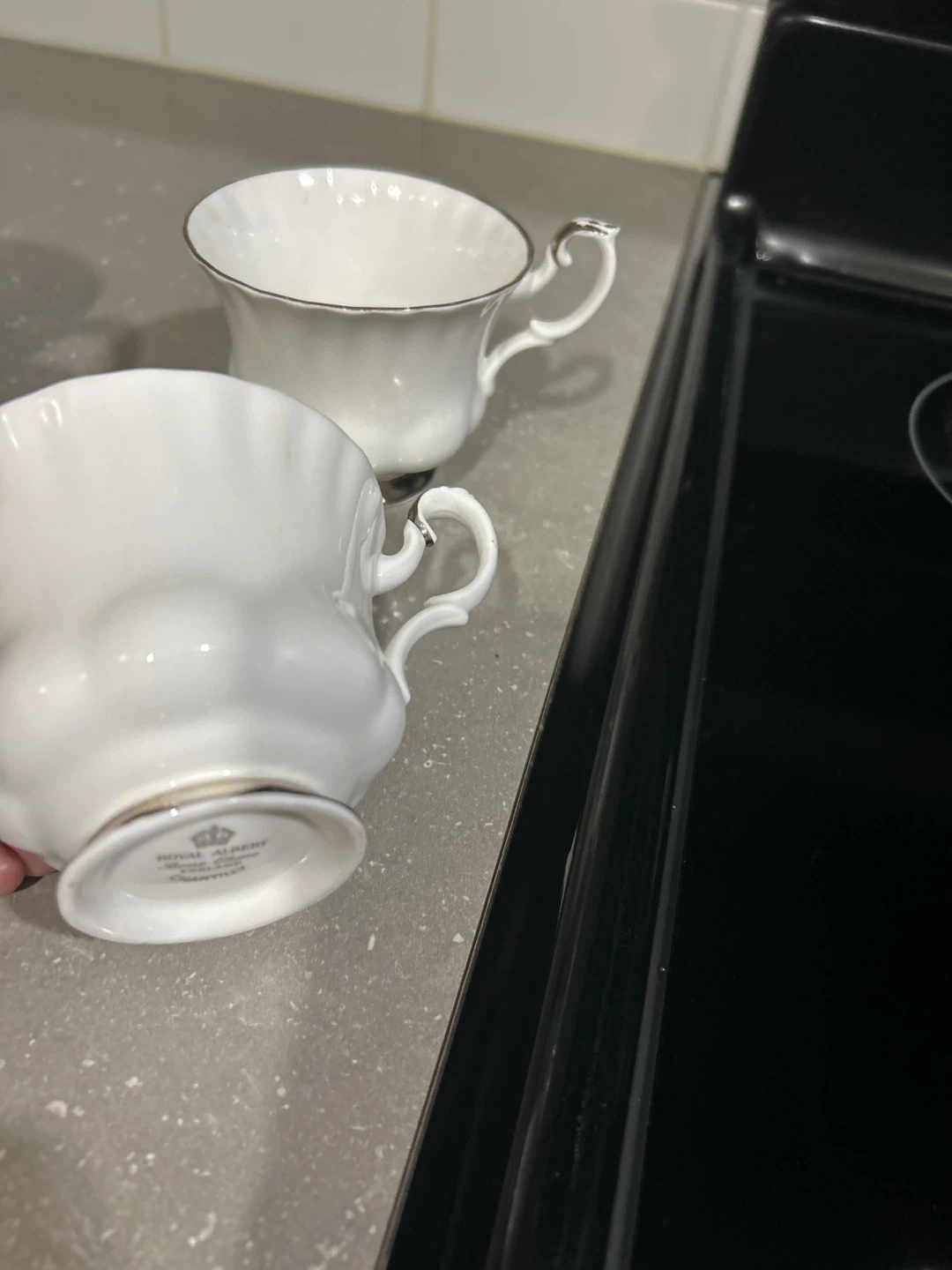 Royal Albert Chantilly Teacups & Coffee cups - Set of 4 - photo 3