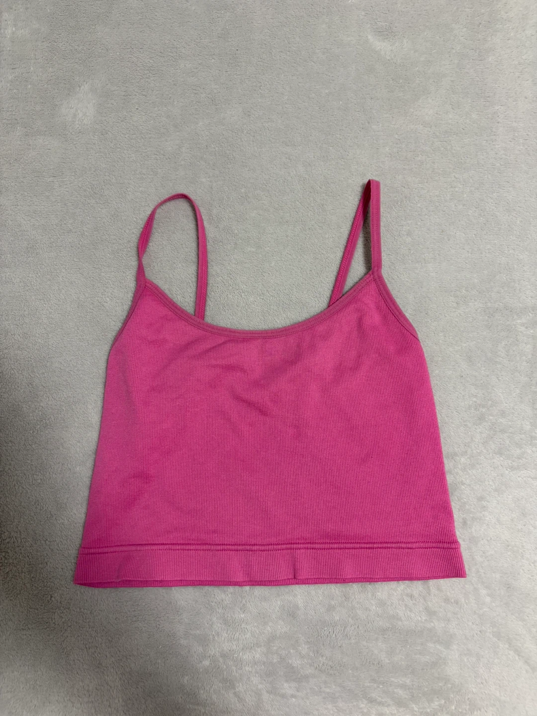 Pink ribbed crop top