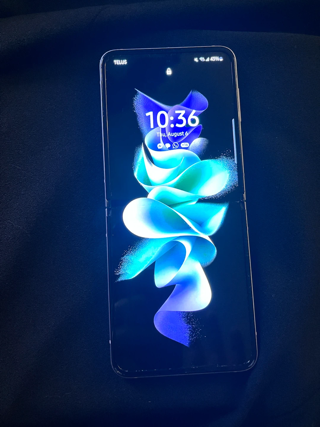 Samsung Galaxy Z Flip 3 5G Lavender - photo 5