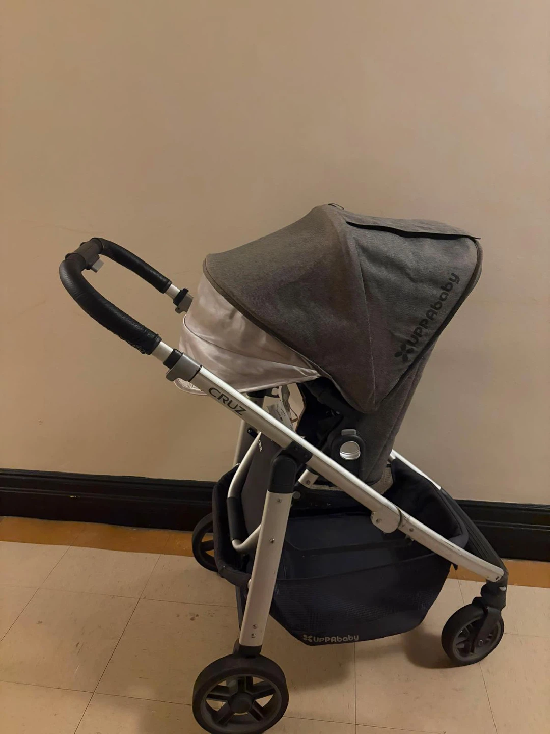 UPPAbaby CRUZ Stroller. V2