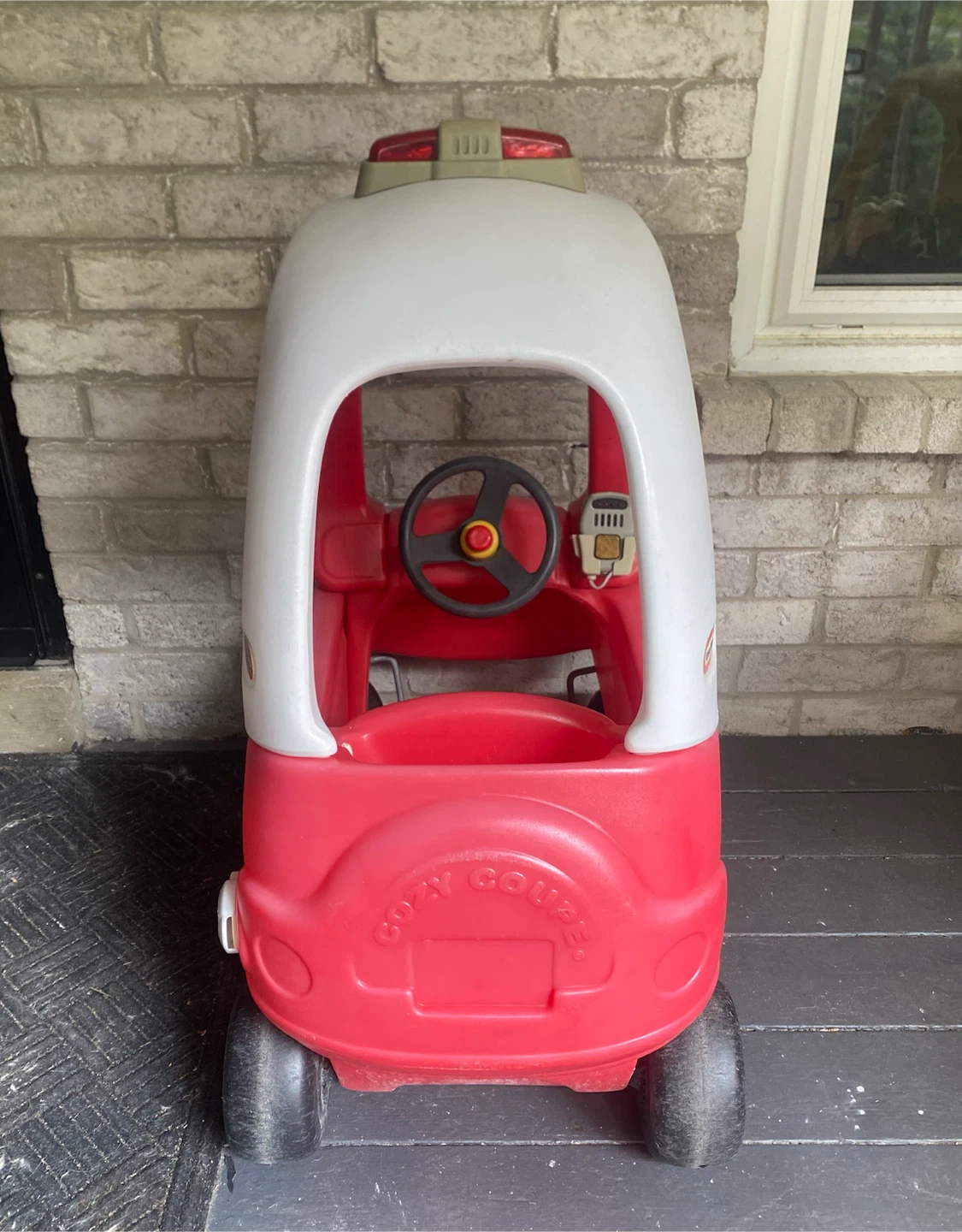 Little tikes ride & rescue cozy coupe car - photo 4