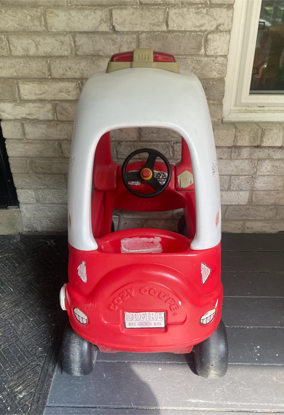 Little tikes ride & rescue cozy coupe car - photo 4