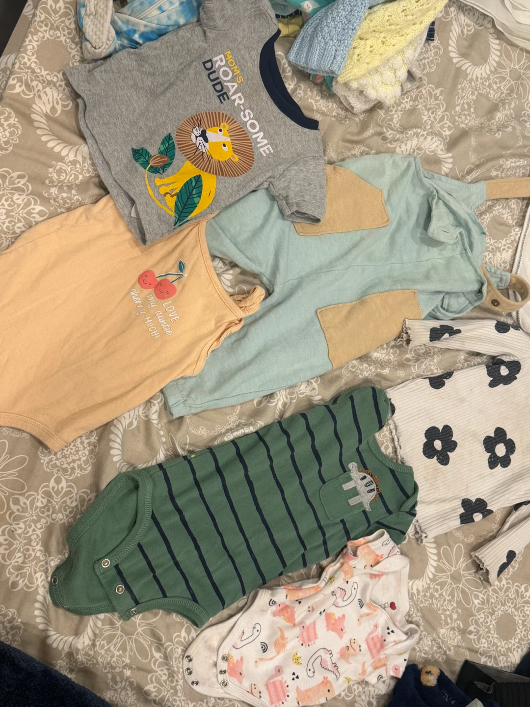 Baby Clothes Bundle 3 to 6 /6 to 12 - photo 3