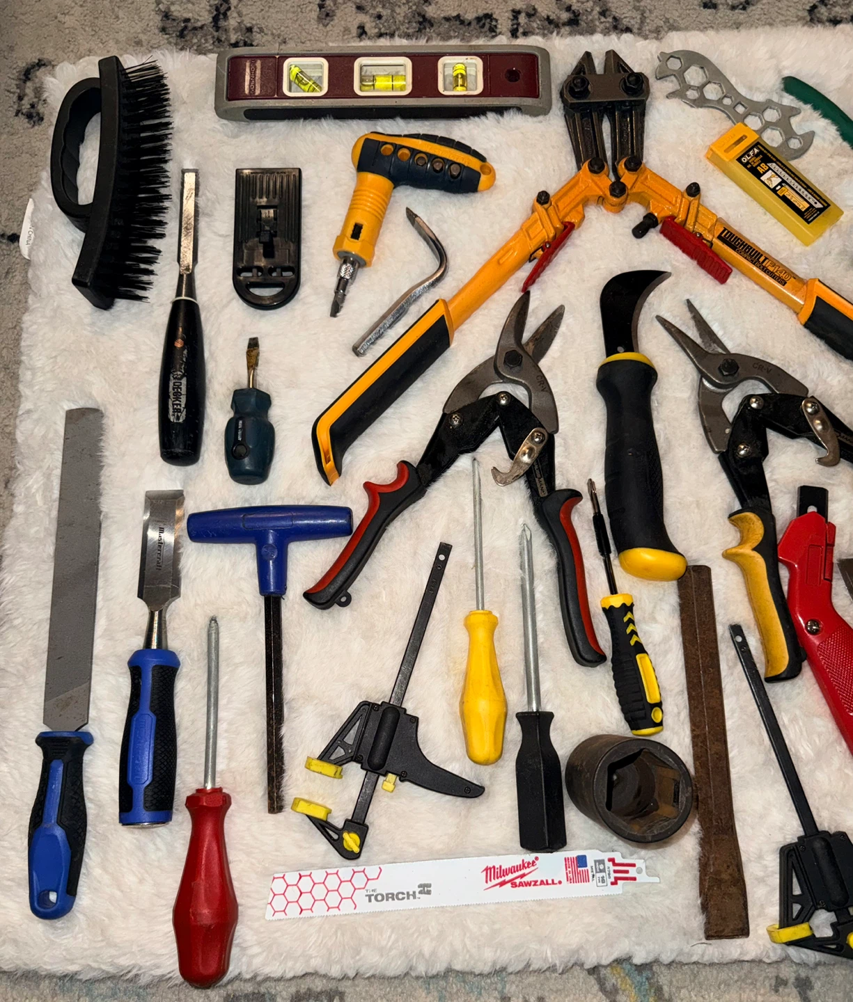 ASSORTED HAND TOOLS LOT – C$100 - photo 3