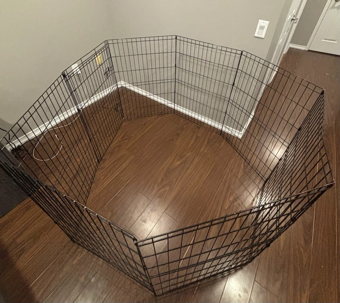 Black Metal Pet Playpen/Exercise Pen