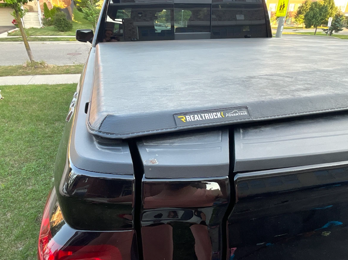 RealTruck Advantage Tonneau Cover - photo 2