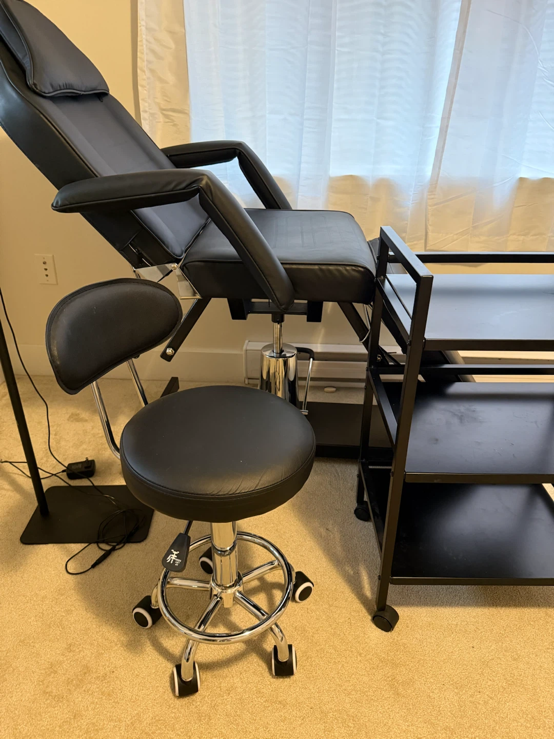Black Tattoo / Beauty Bed with Rolling Stool and Cart - photo 2