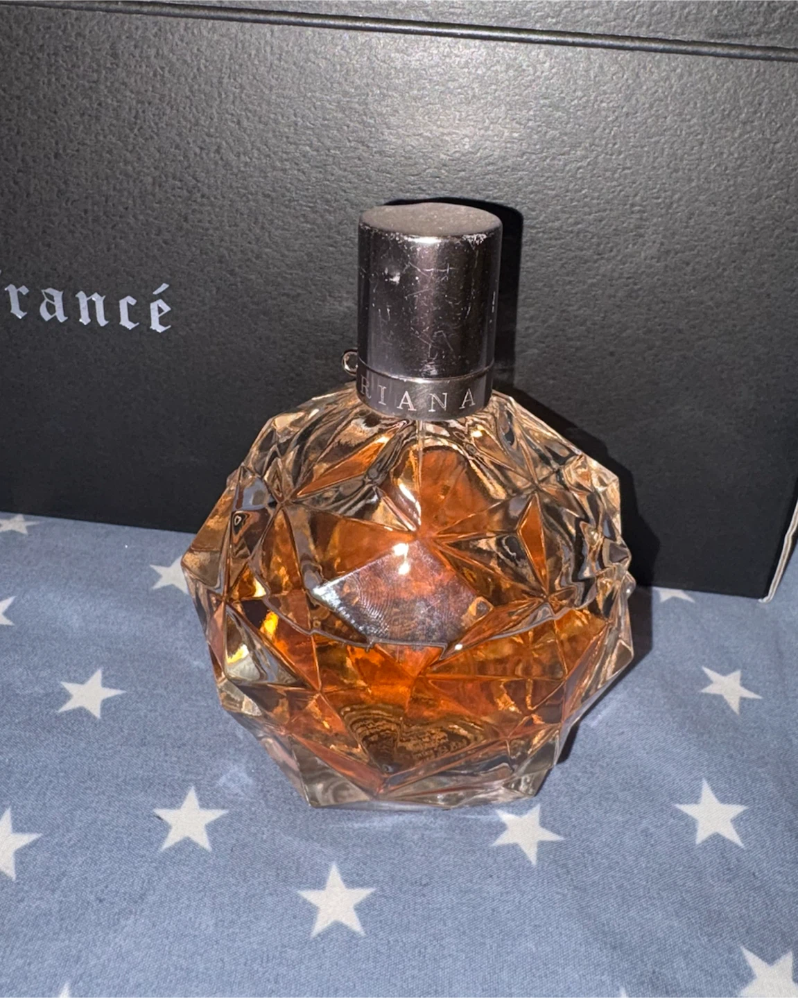 Ari by Ariana Grande - photo 2