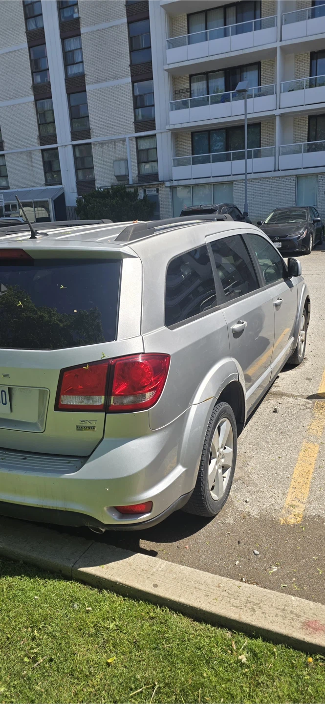 Silver Dodge Journey SUV - photo 2