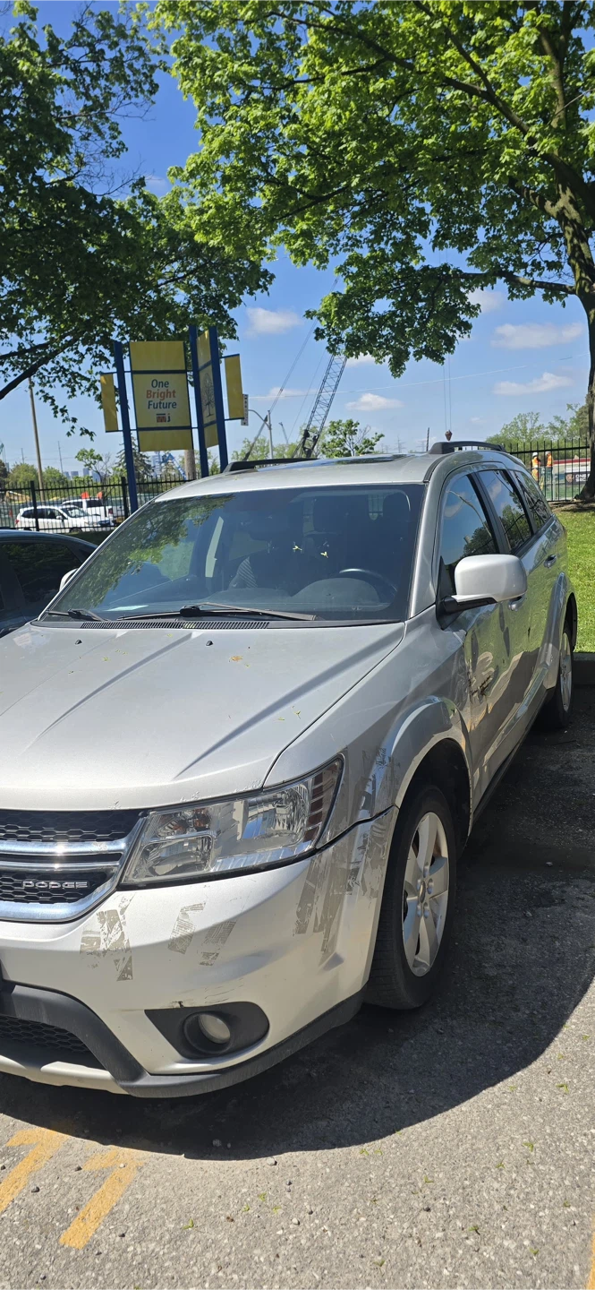 Silver Dodge Journey SUV - photo 3