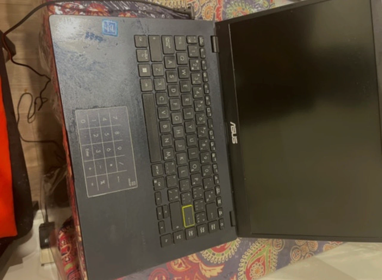 ASUS Full HD Laptop - photo 2