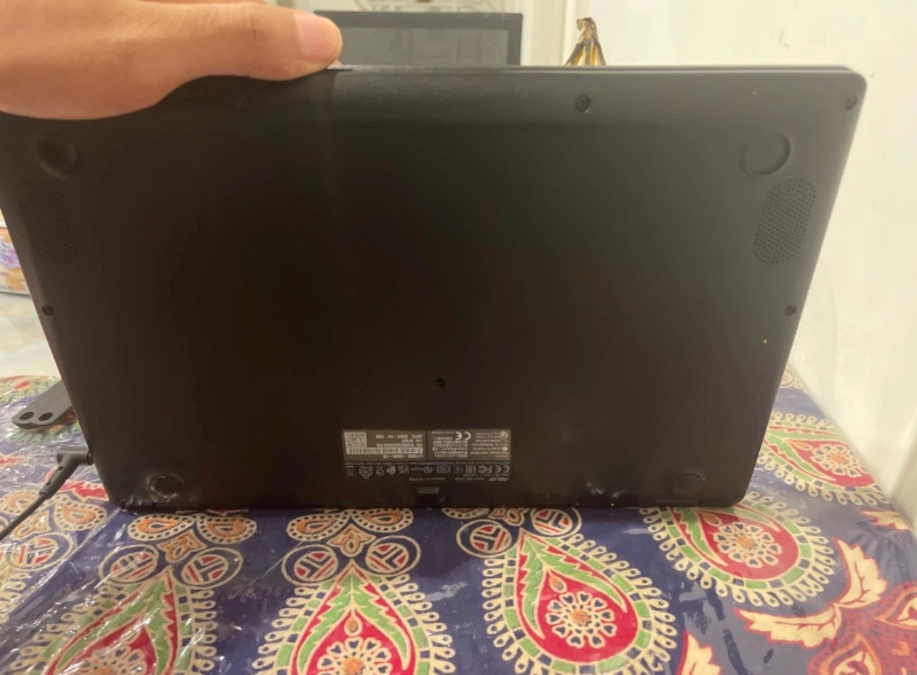 ASUS Full HD Laptop - photo 3