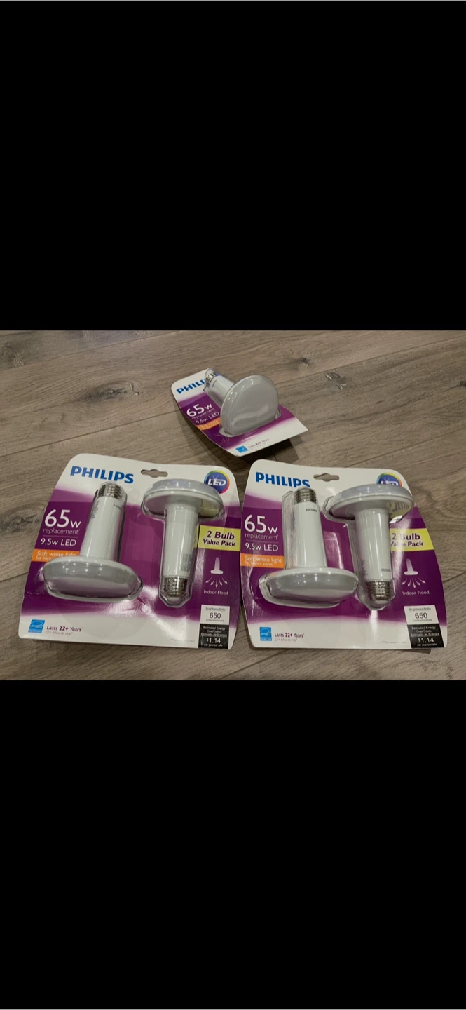 Philips LED Light Bulbs - 65W Replacement (9.5W)