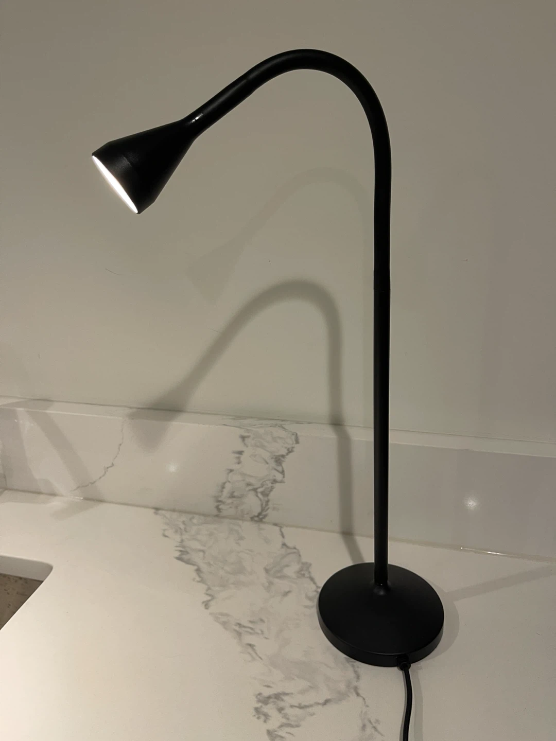 Black Gooseneck Desk Lamp