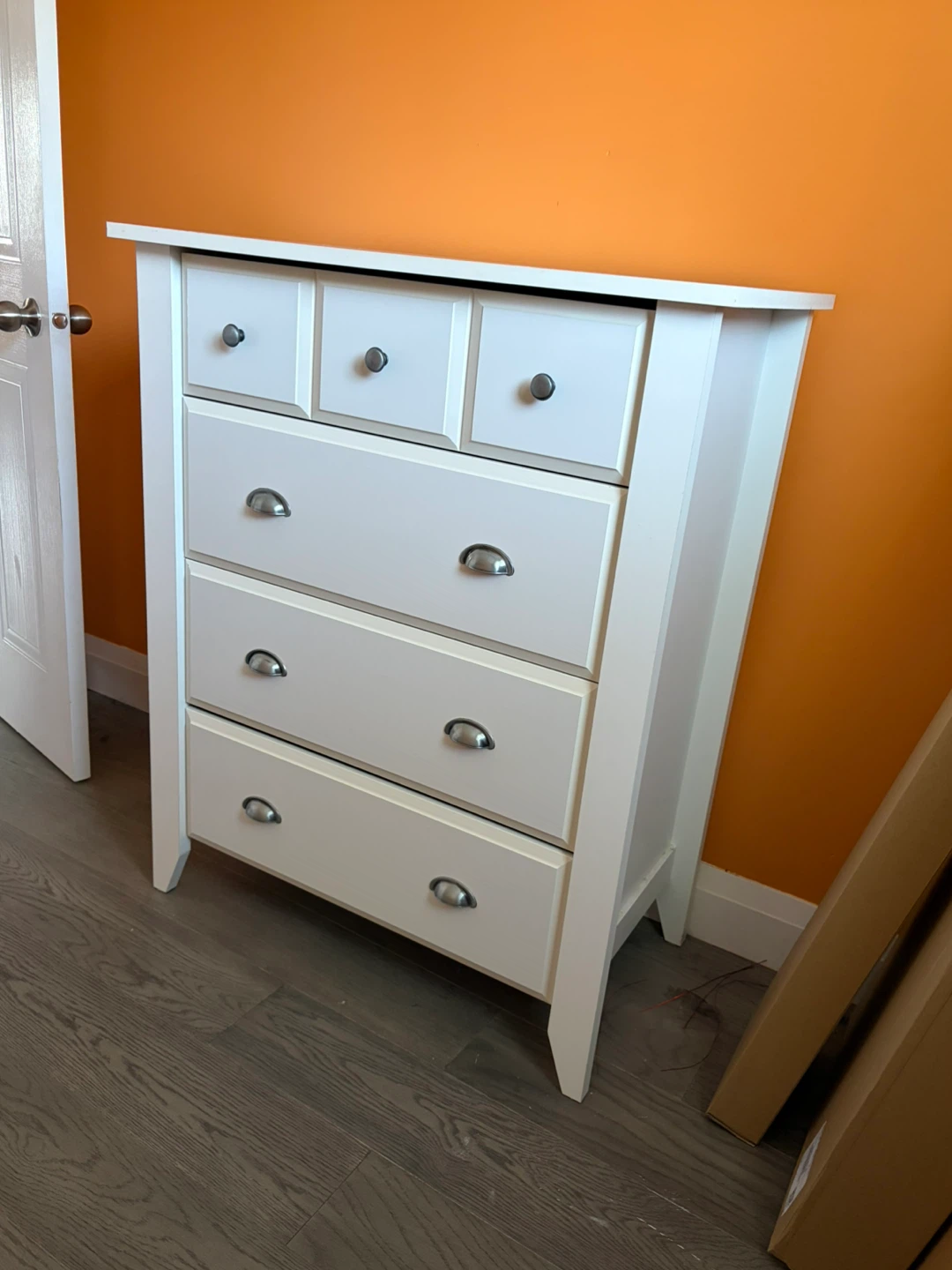 Bedroom Set: White Twin Bed Frame with Headboard, 4-Drawer Chest - photo 4