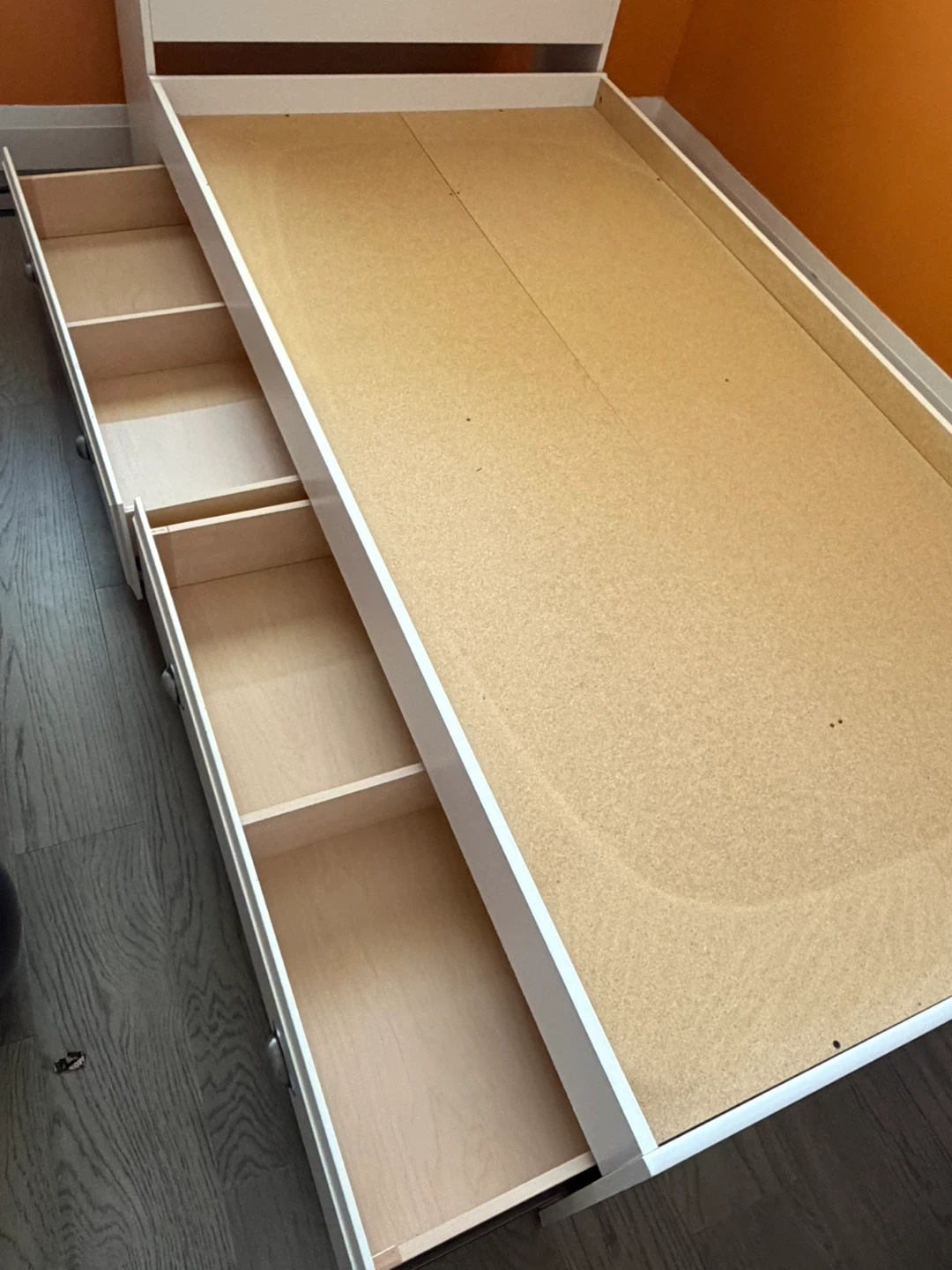 Bedroom Set: White Twin Bed Frame with Headboard, 4-Drawer Chest - photo 2