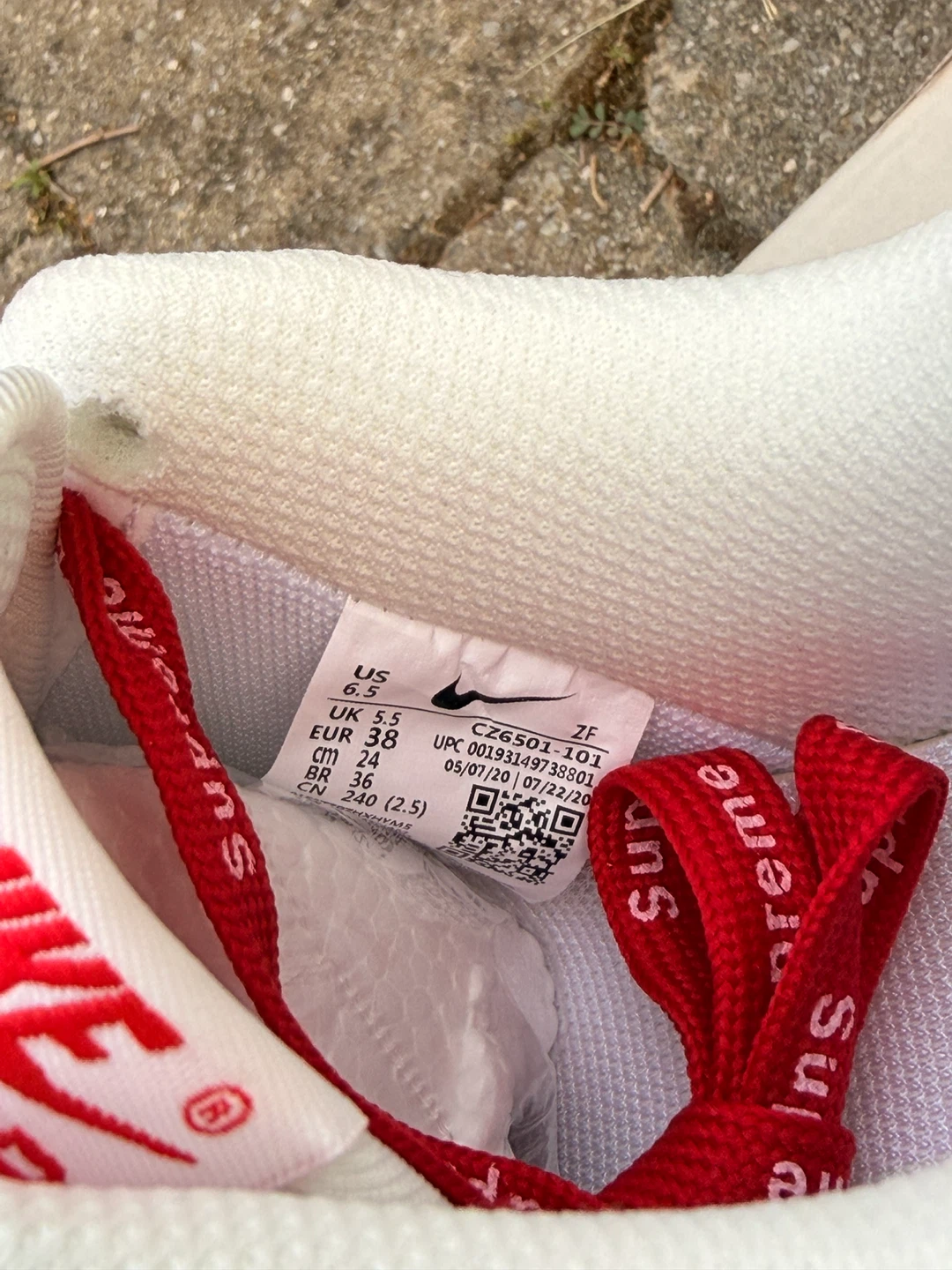Supreme x Nike Air Force 1 Low White - photo 3