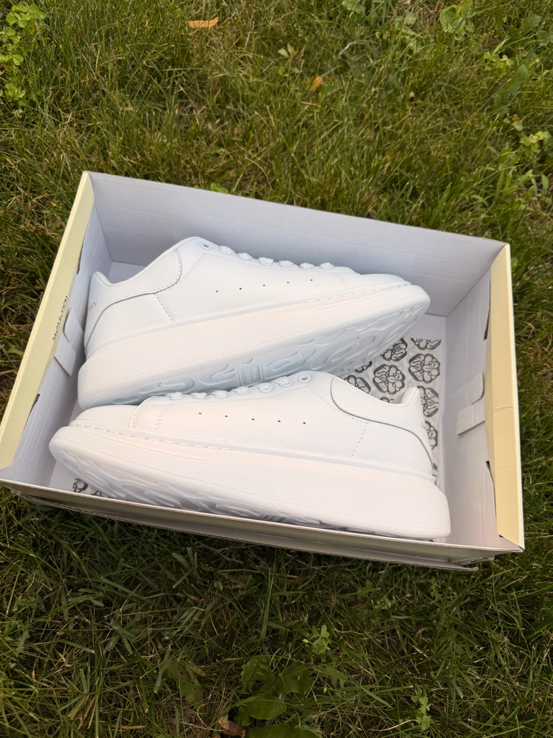 Alexander McQueen Sneakers - Size 41 - photo 2