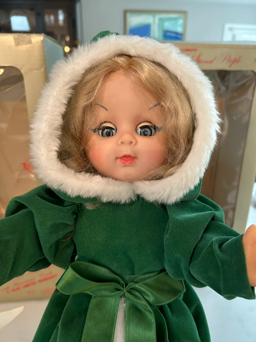 Vintage Deluxe Special Peppy Animated Doll - photo 3