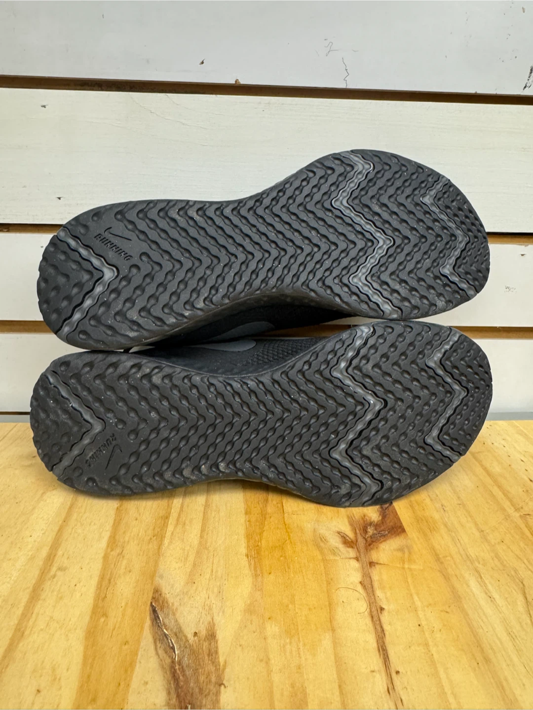 Nike Revolution 5 Running Shoes - photo 5