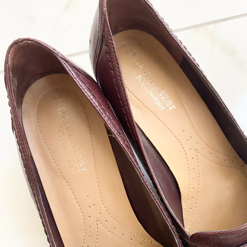Naturalizer Women’s Leather Block Heel Loafer (US 6.5) - photo 2
