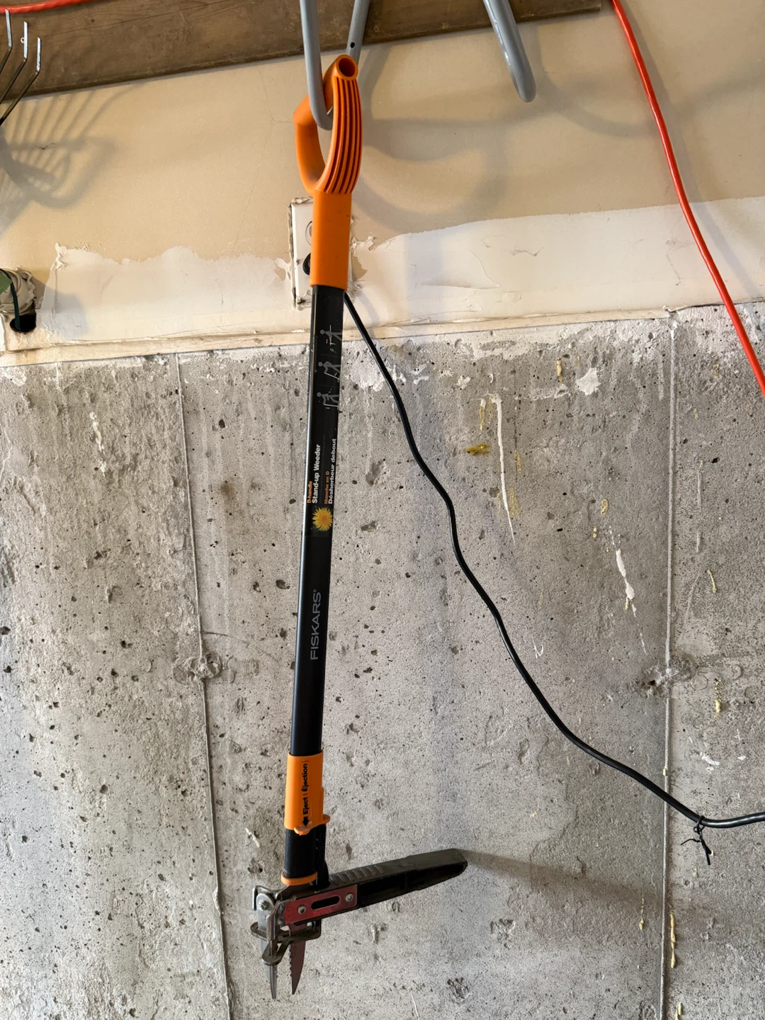 Fiskars Stand-up Weeder