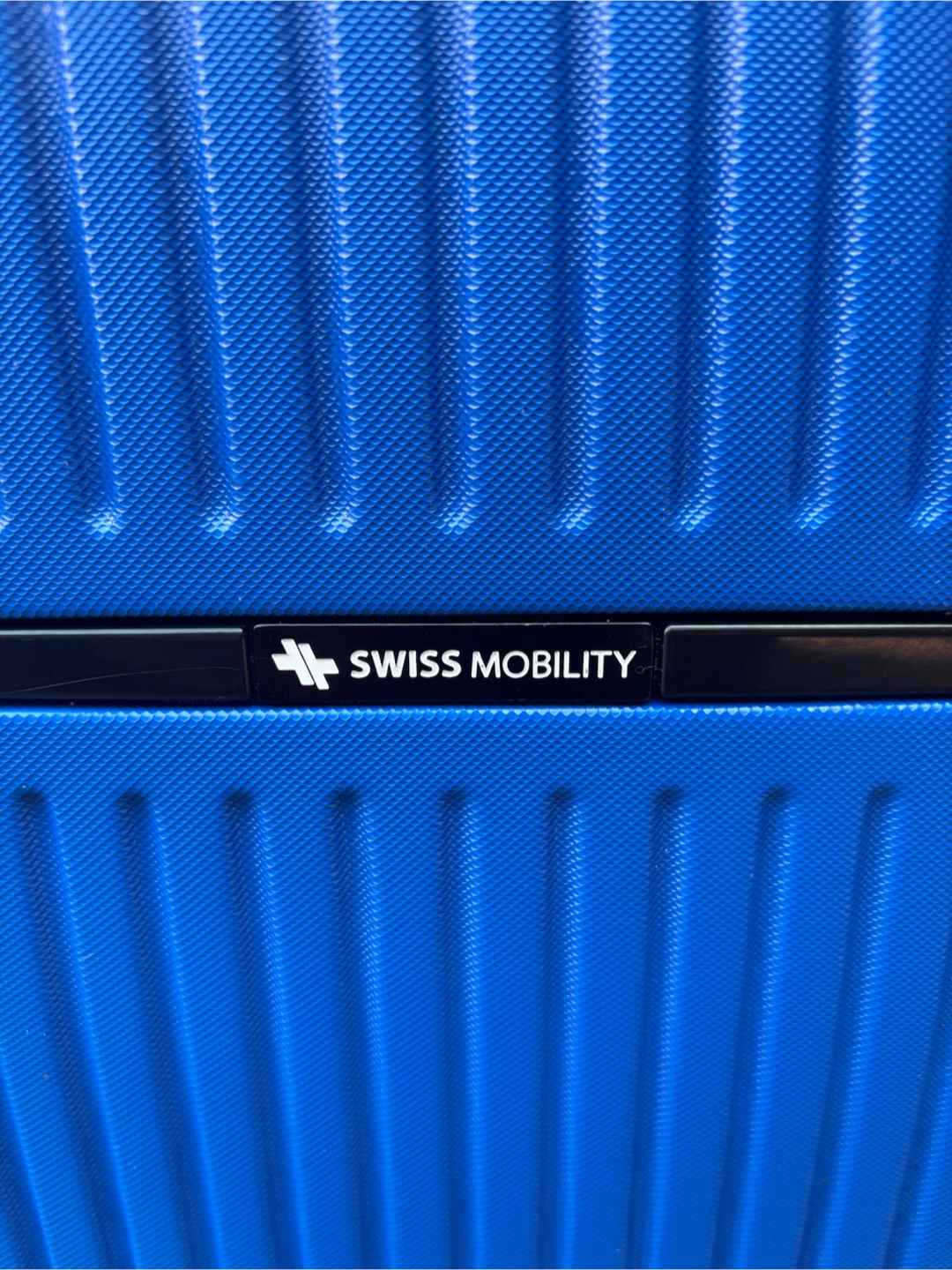 Swiss Mobility Blue Hardshell Spinner Luggage - photo 3