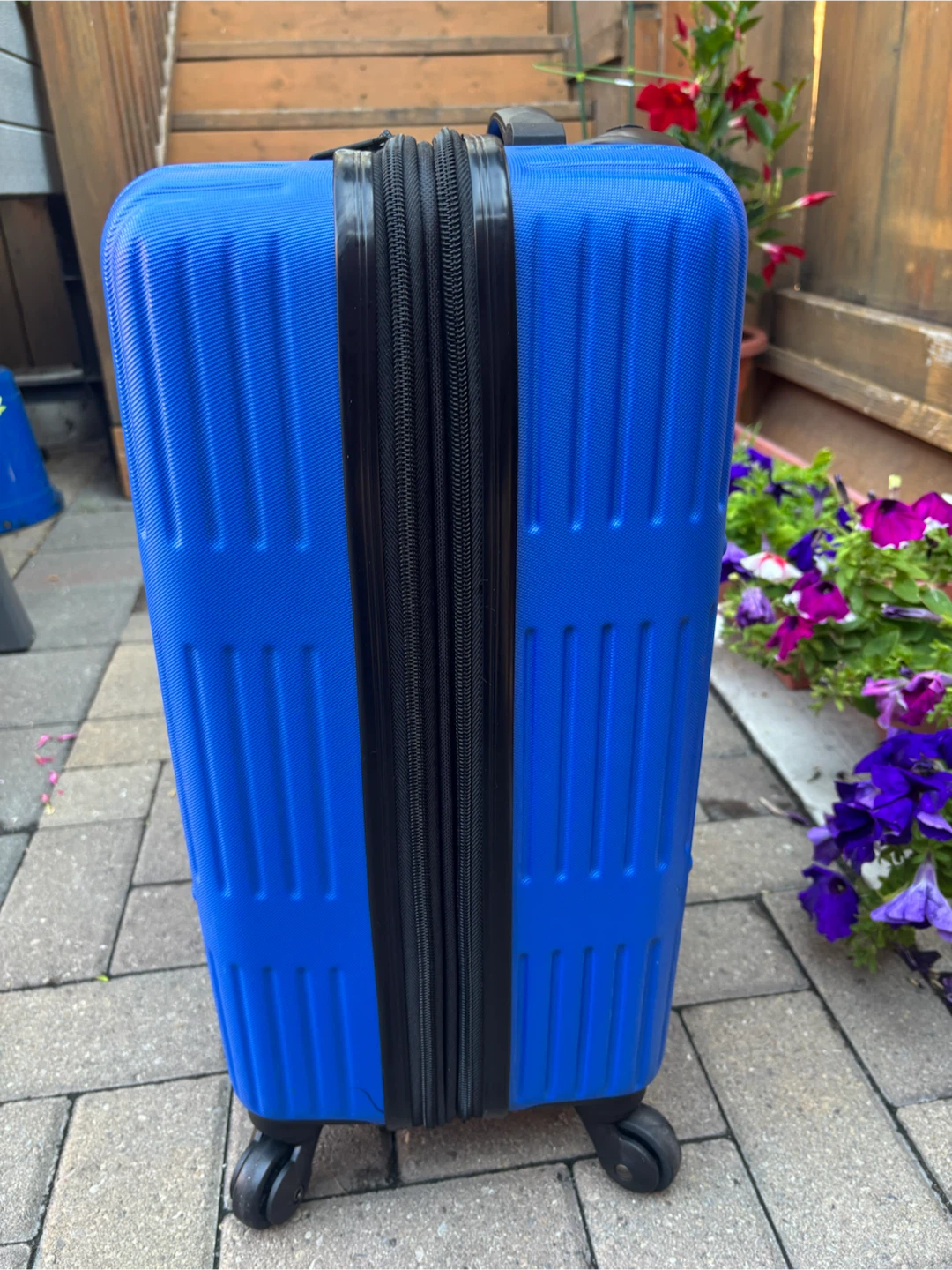 Swiss Mobility Blue Hardshell Spinner Luggage - photo 4