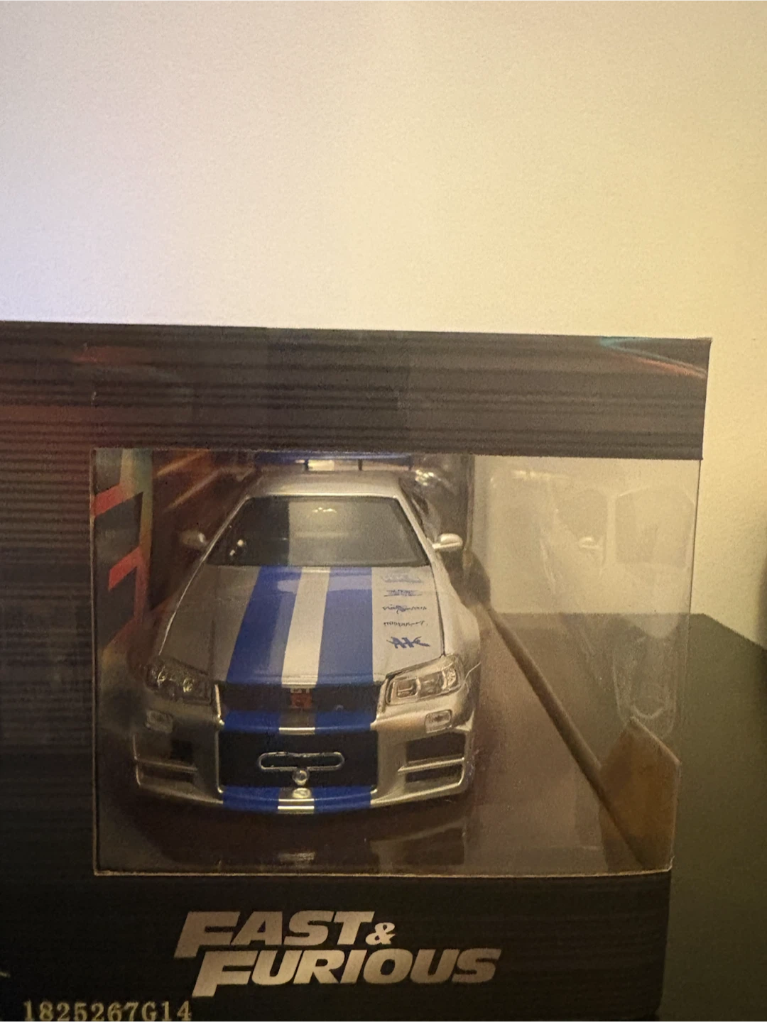 Fast & Furious Brian's Nissan Skyline GT-R (R34) Die-Cast Car - photo 2