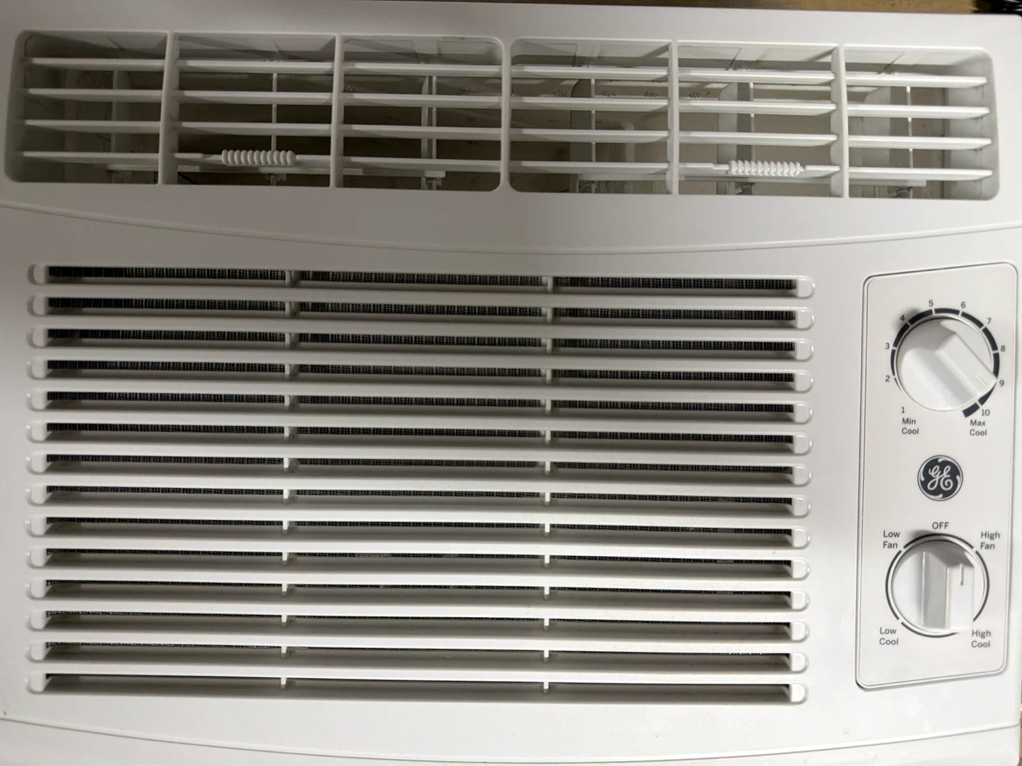 GE Appliances Window Air Conditioner AHEC05ACW1