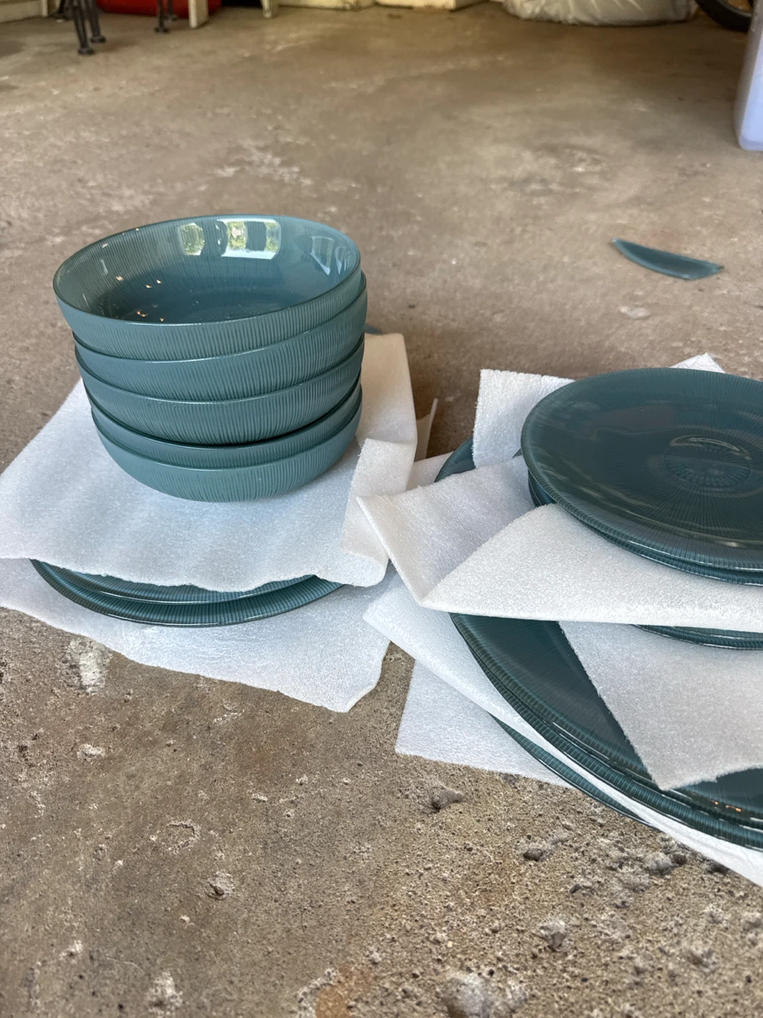 Teal Glass Dinnerware Set