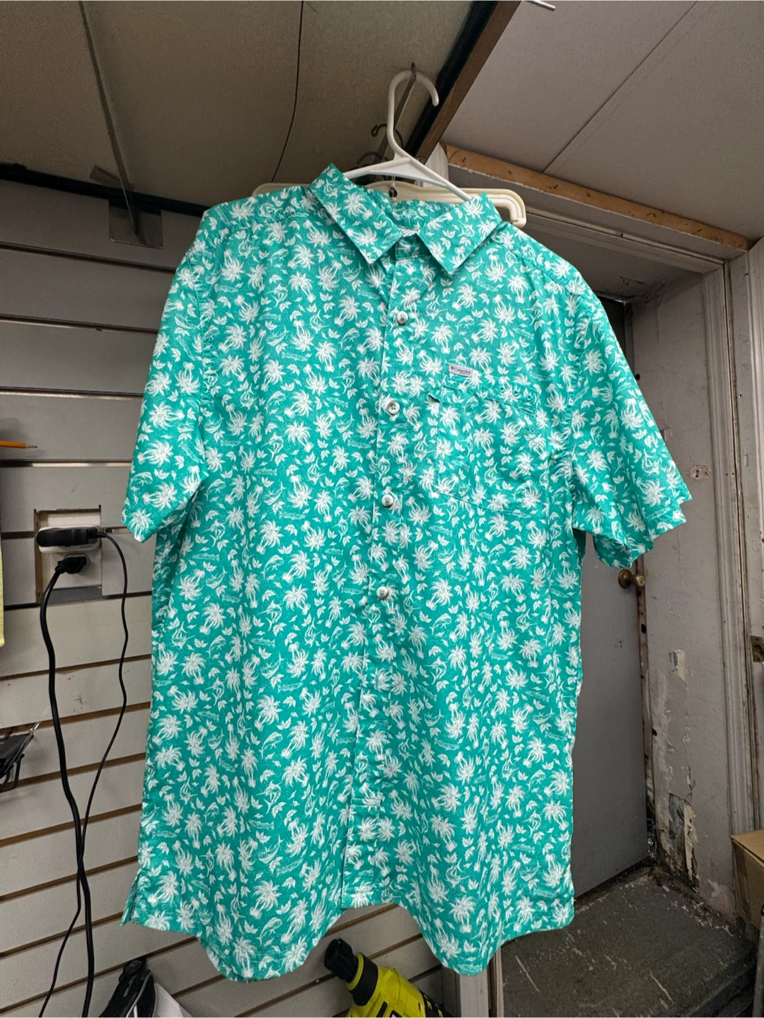 Columbia Sportswear Short Sleeve Button Up Shirt