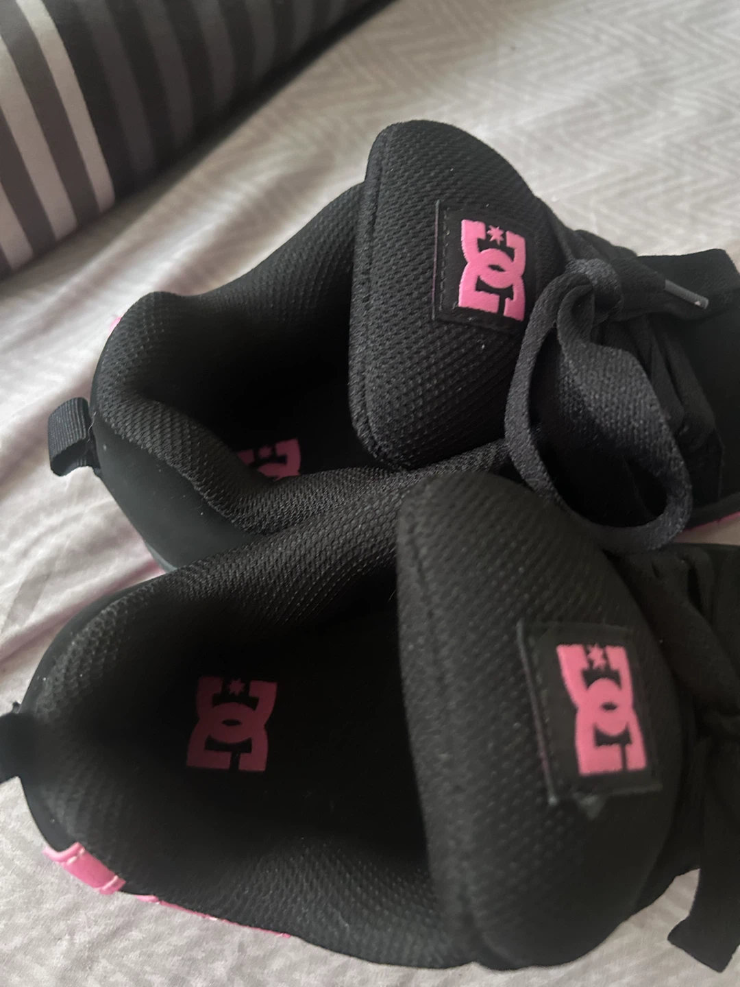 DC Court Graffik Little Kid/Big Kid Skate Shoes - Black/Pink - photo 4