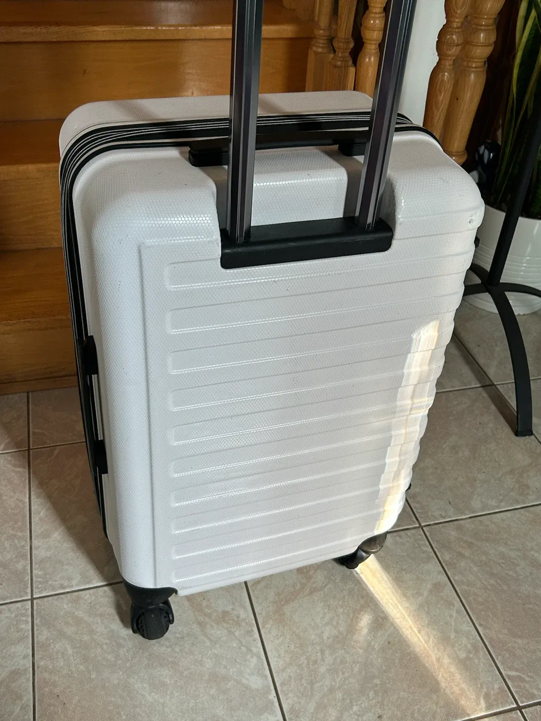 Samsonite White Hardside Spinner Luggage - photo 3