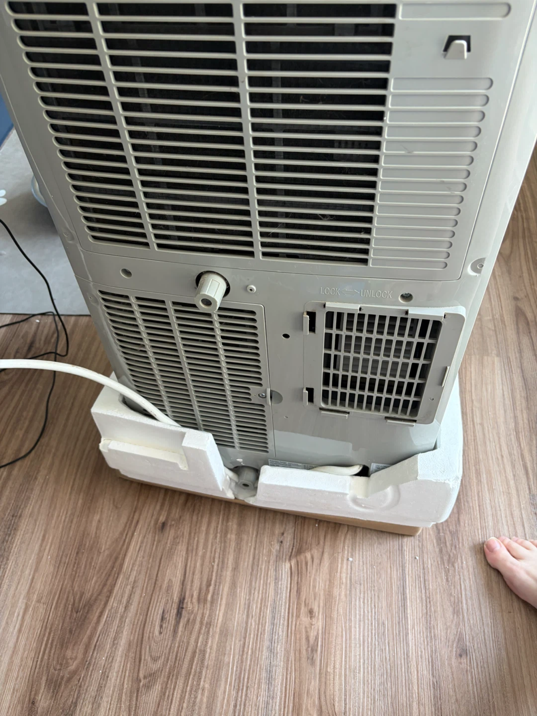 NOMA 3-in-1 Portable 12,000 BTU Air Conditioner - photo 3