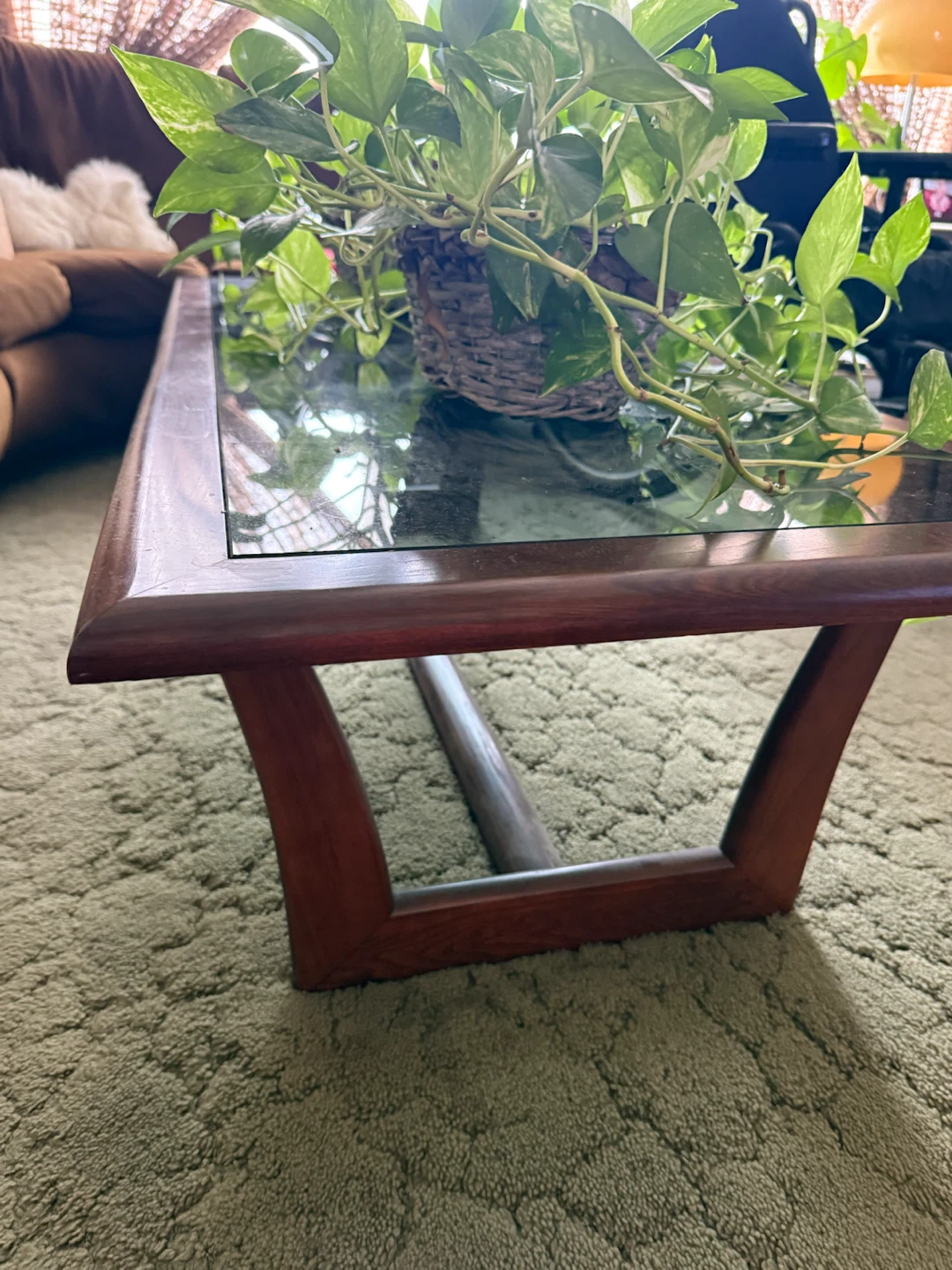 Wooden coffee table with glass top - photo 2