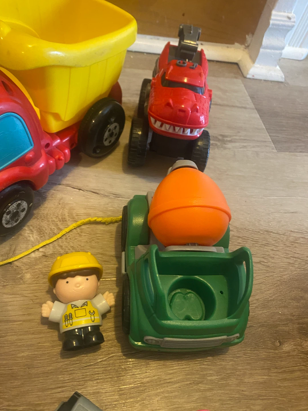 Toy trucks lot - photo 5