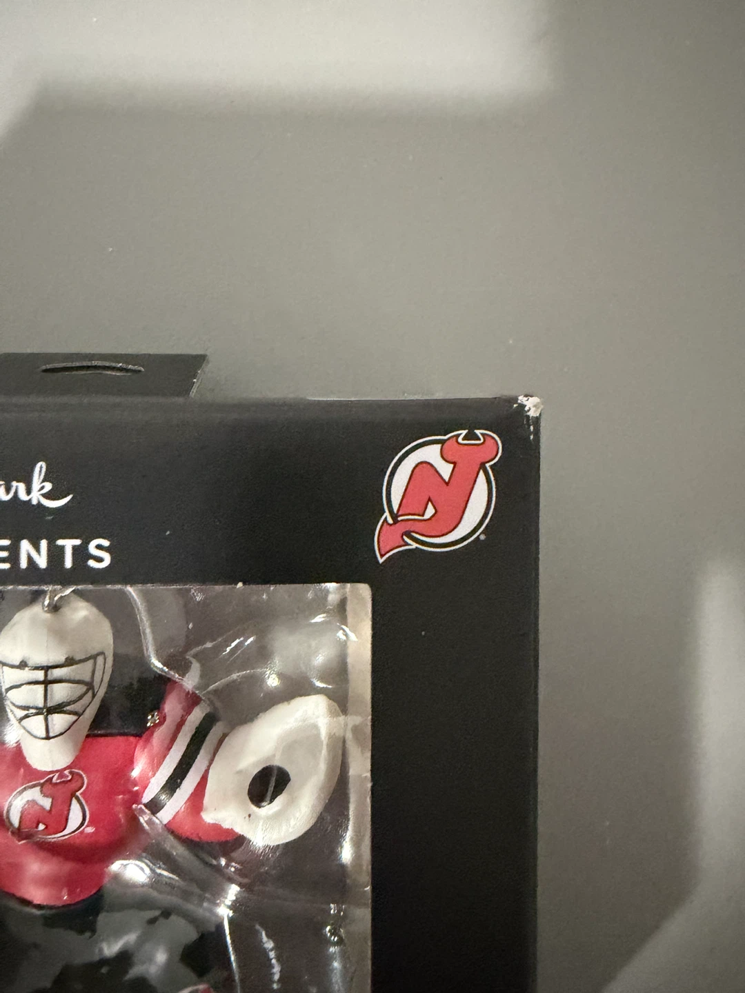Hallmark New Jersey Devils Hockey Ornament - photo 4