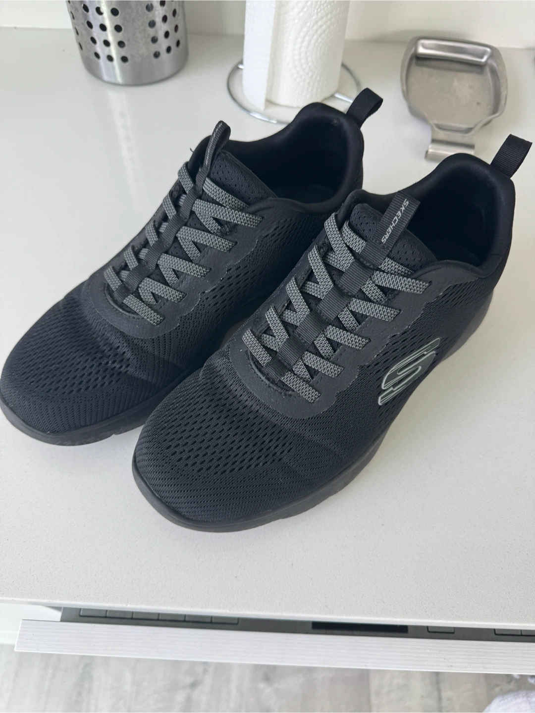 Skechers Men's Black Running Shoes