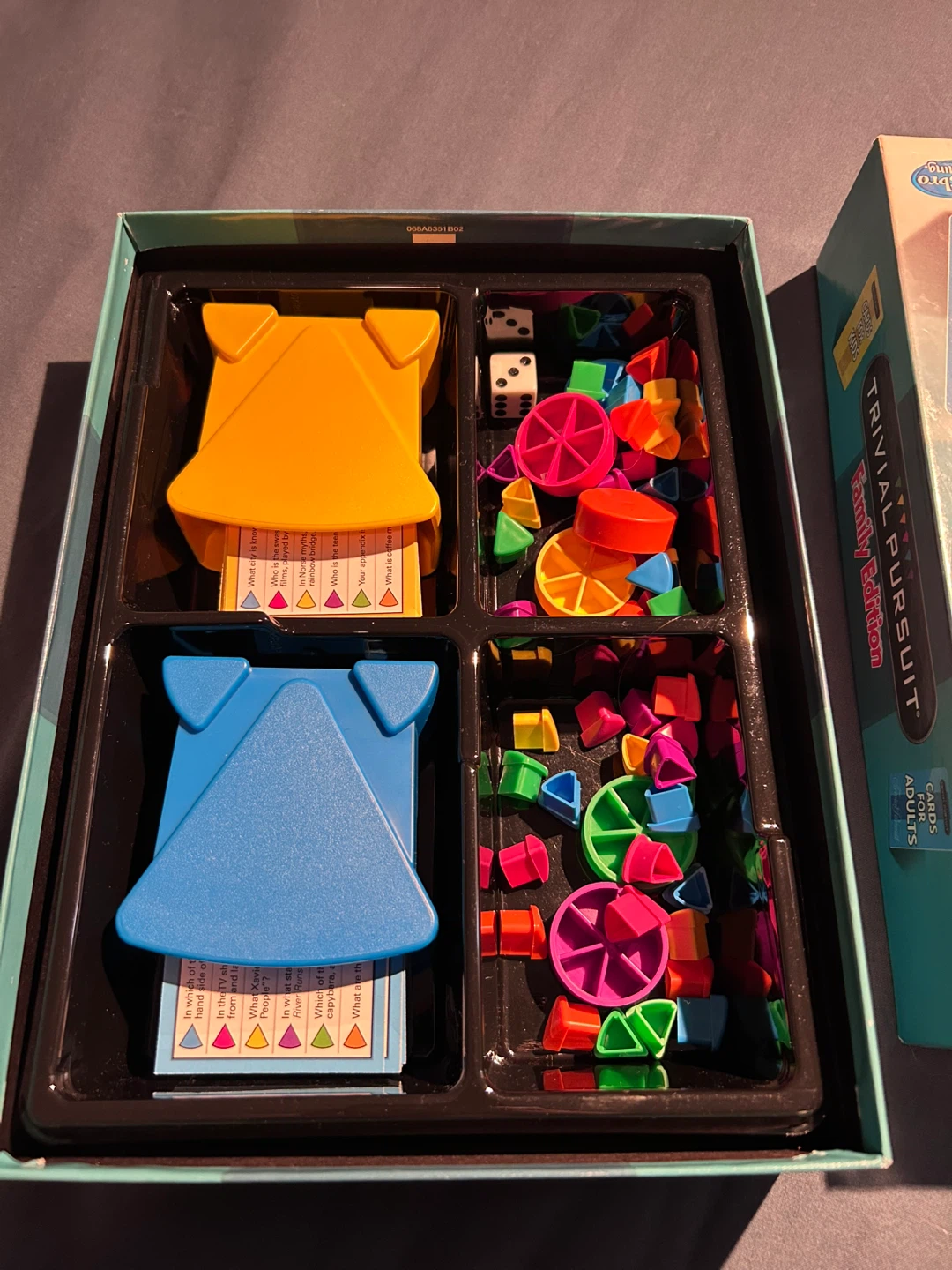 Trivial Pursuit Family Edition Board Game - photo 3
