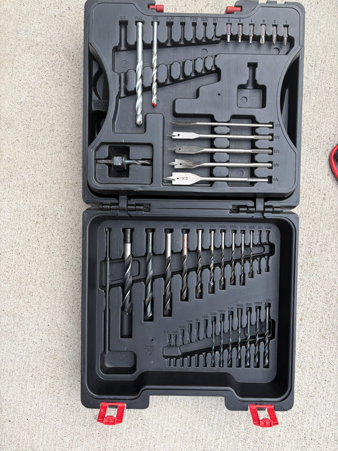 Black & Decker 10 Amp Hammer Drill with Case and Bits - photo 3